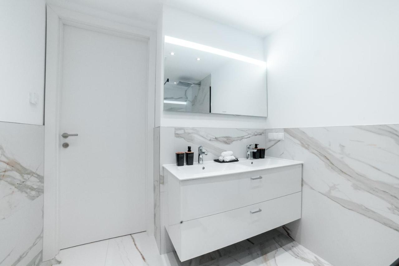 Triangle Penthouse Wien Exterior foto