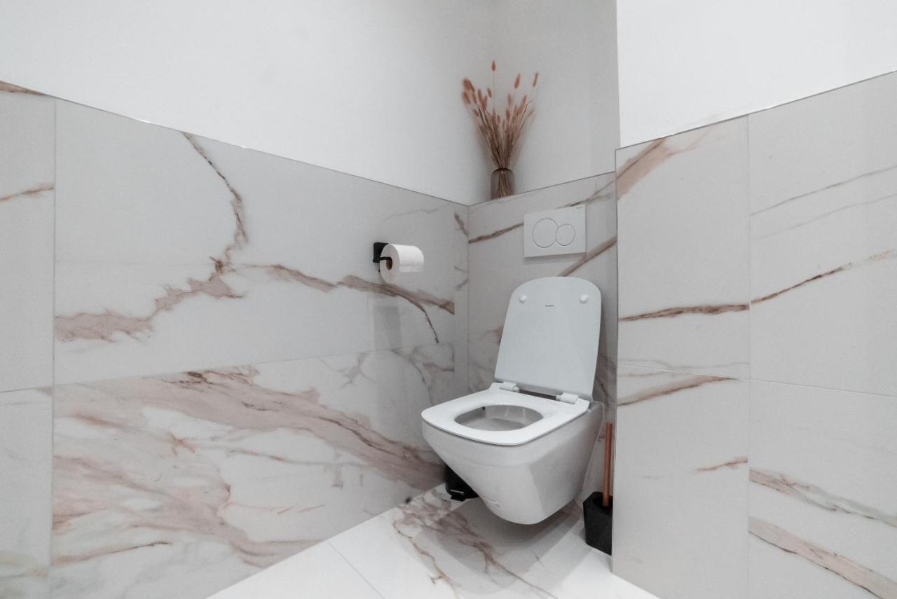 Triangle Penthouse Wien Exterior foto