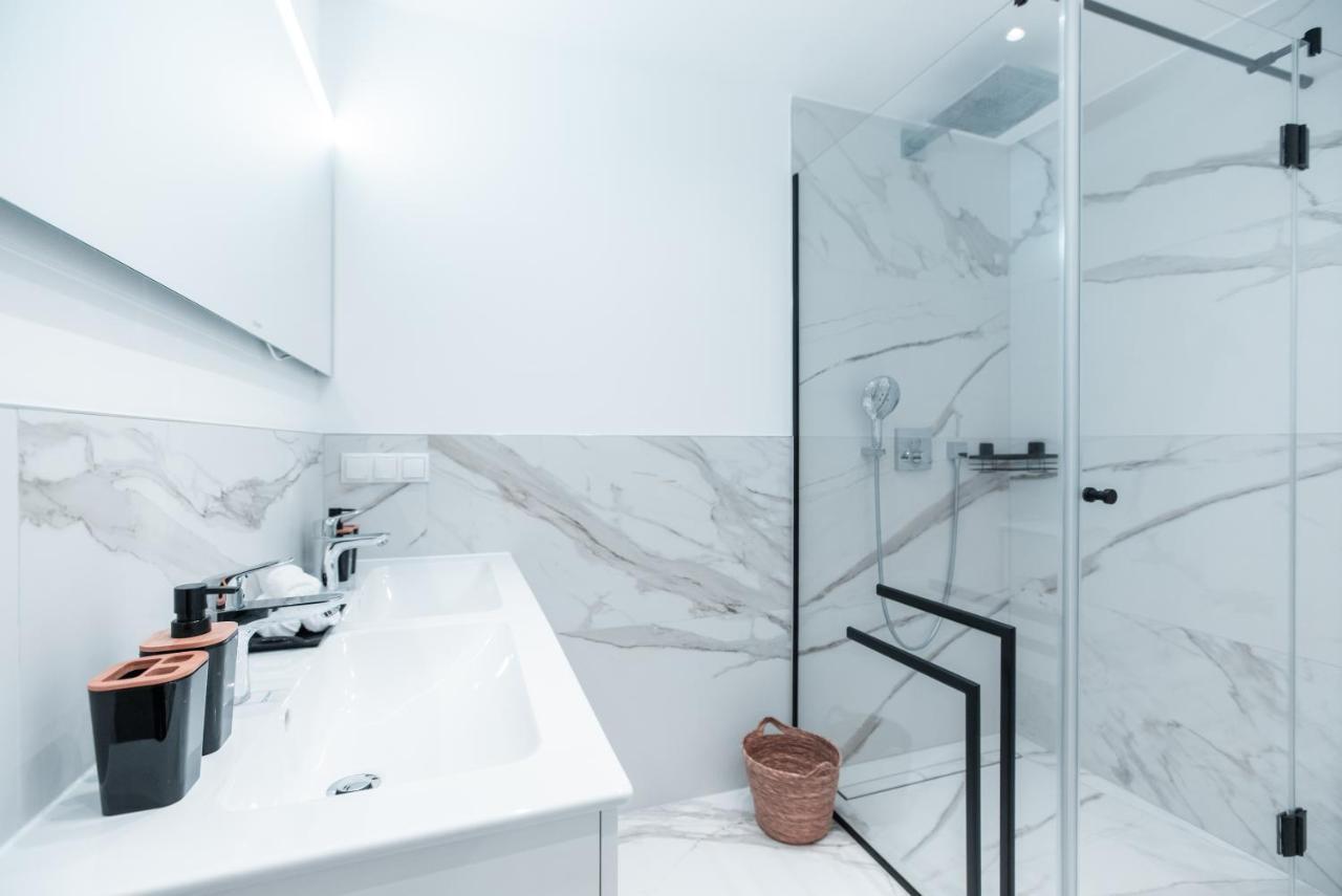 Triangle Penthouse Wien Exterior foto